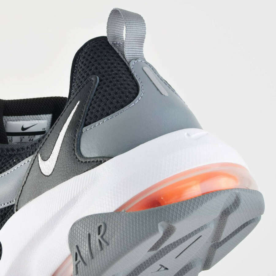 Jaką technologię amortyzacji znajdziemy w męskich butach Nike?